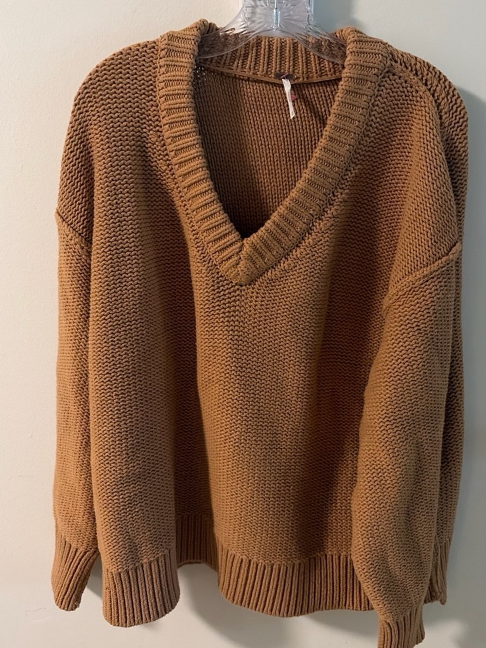 Free PeopleCozy V-Neck Knit Sweater - Camel